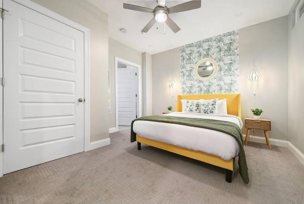 Hostwise Stays - The Washington At Chatham - Free Parking, Private Gym, Skyline Views! Pittsburgh Bagian luar foto